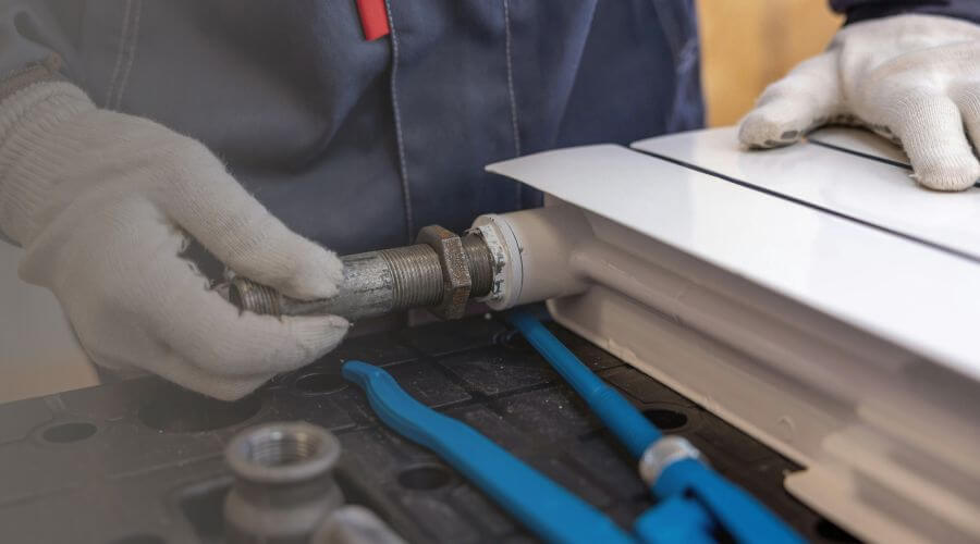 Expert burst pipe repair services in Warren, TX